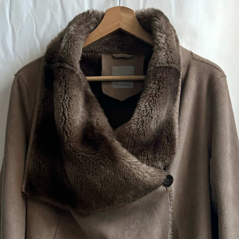 Pinko Faux Fur Suede Coat Cream Size Medium - Picture 3 of 17